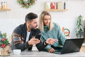 image of couple online shopping